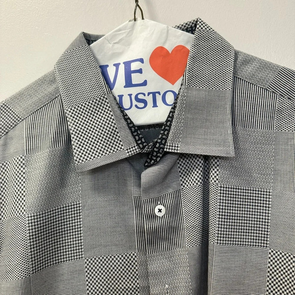 Men Bugatchi XL Shaped Fit Long Sleeve Shirt - Checkered B/W Pattern - chest 24’ - Picture 3 of 9